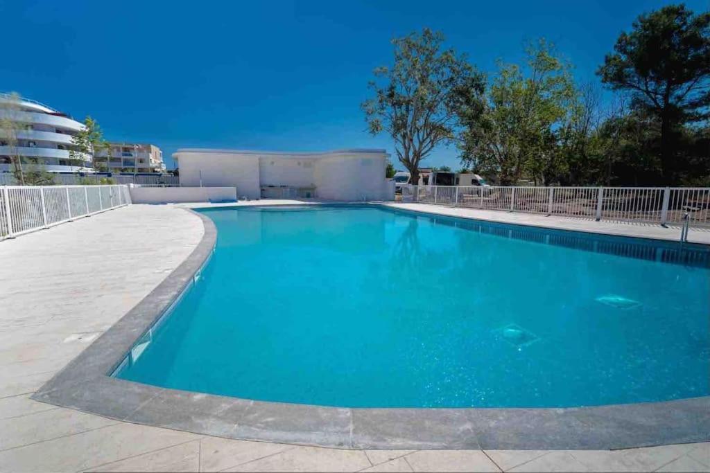 T2 Neuf + Piscine, 5 Mn A Pied Des Plages Sérignan Exteriér fotografie